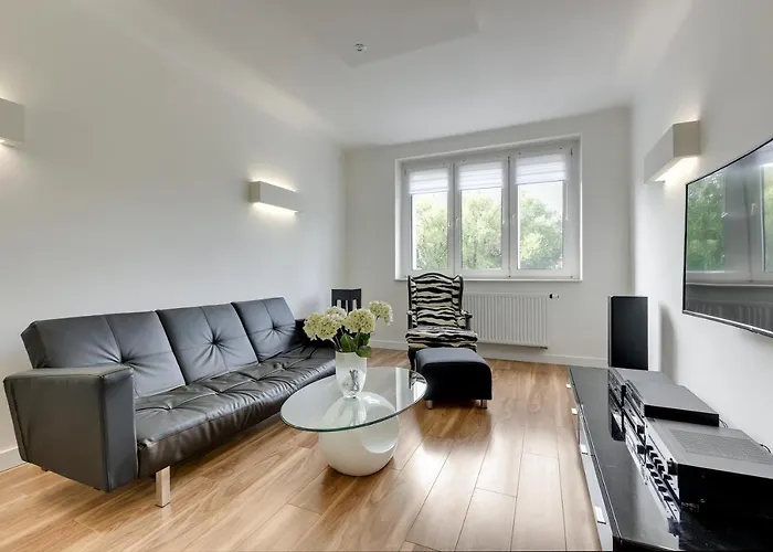 Pirate - Seaside Apartament *